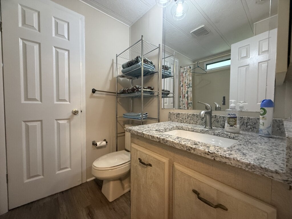 5531 Yarmouth Lane