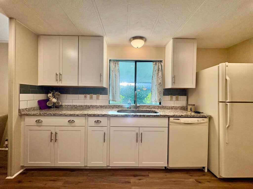 5531 Yarmouth Lane