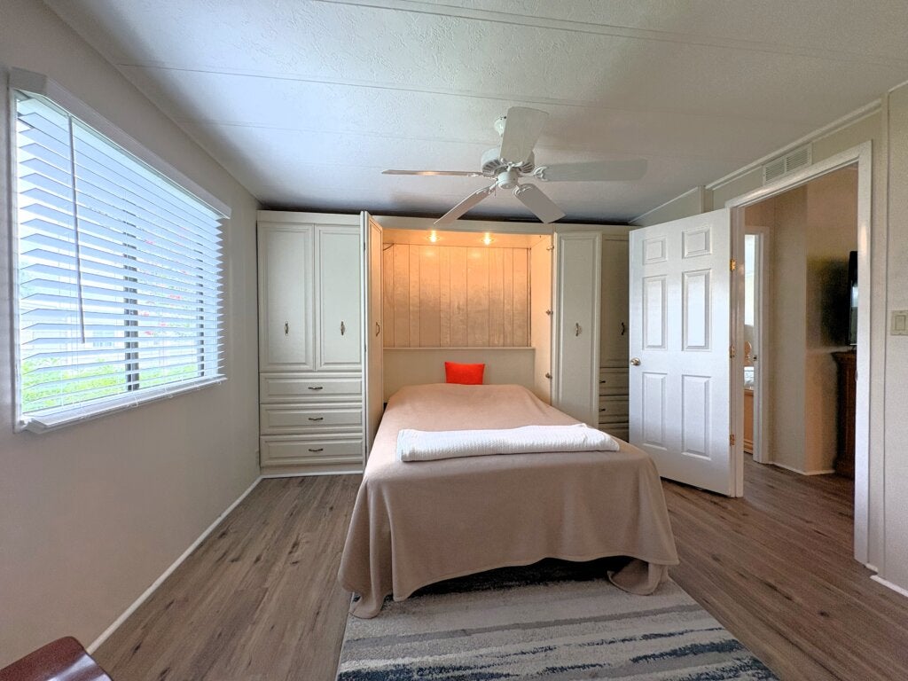5531 Yarmouth Lane
