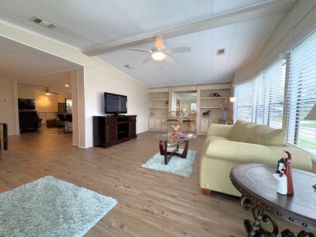 5531 Yarmouth Lane