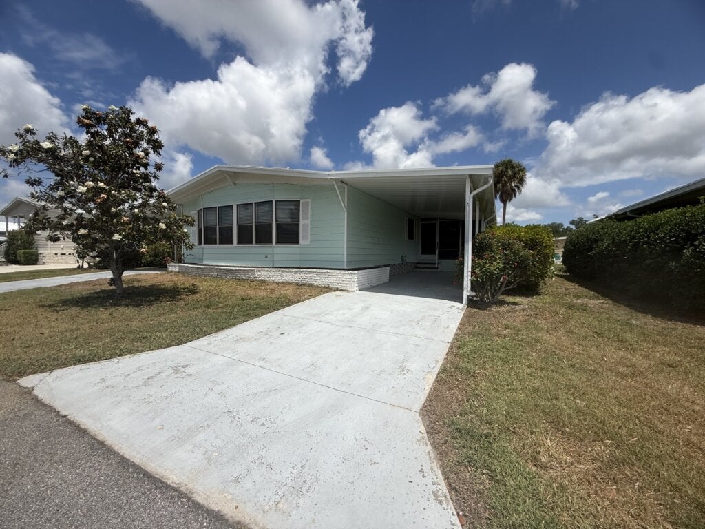 5531 Yarmouth Lane