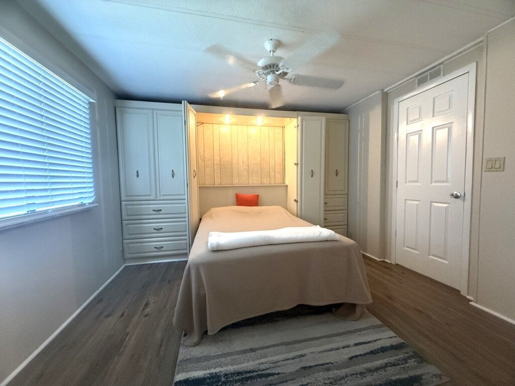 5531 Yarmouth Lane