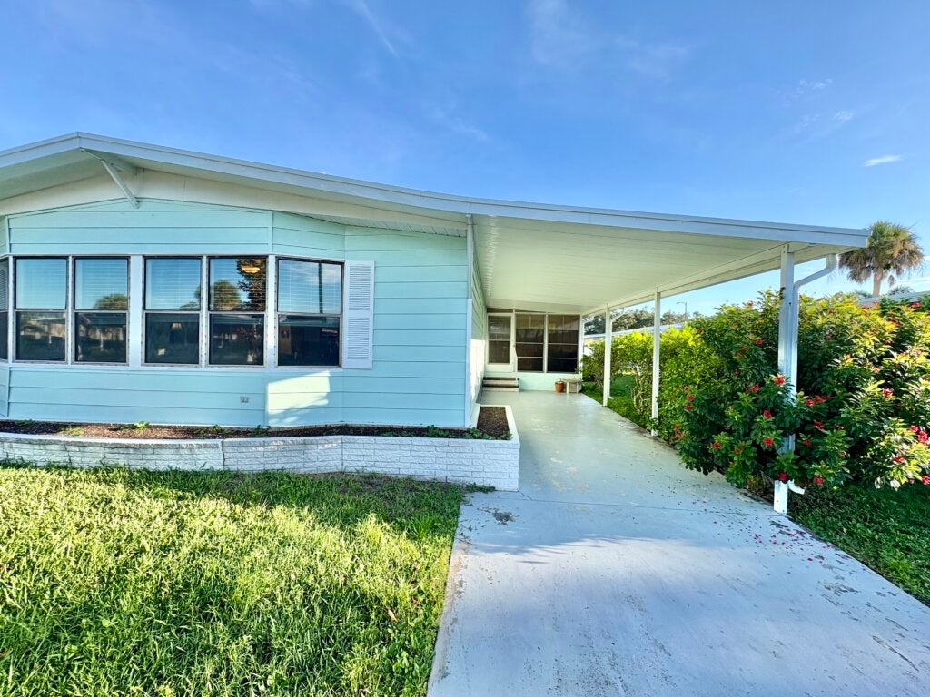 5531 Yarmouth Lane