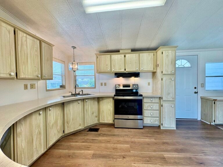 5616 Halifax Drive