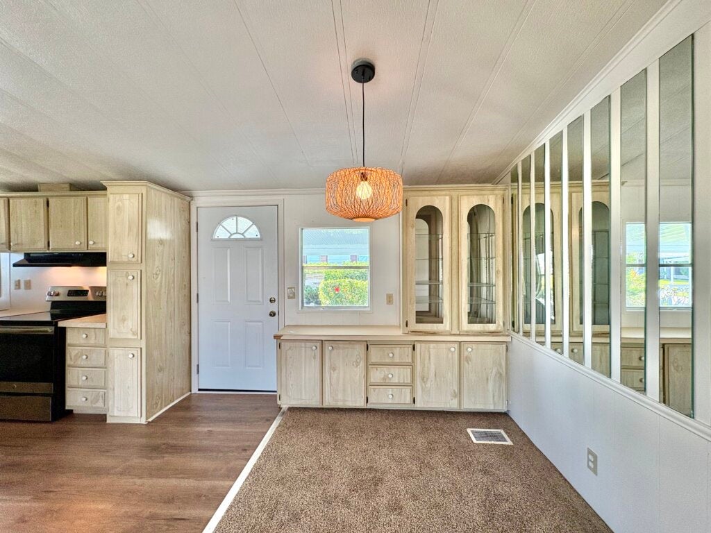 5616 Halifax Drive