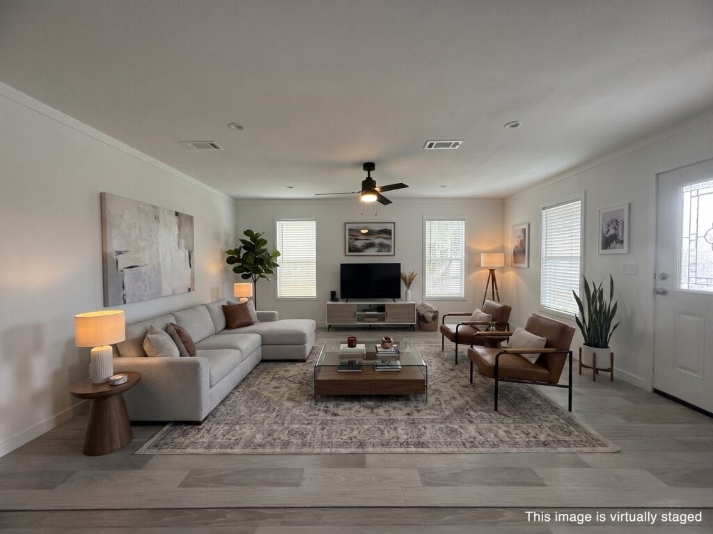 5821 Chelsea Circle