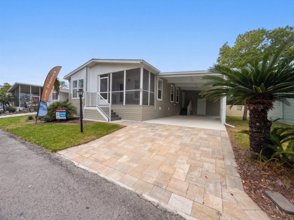 602 Choo Choo Ln