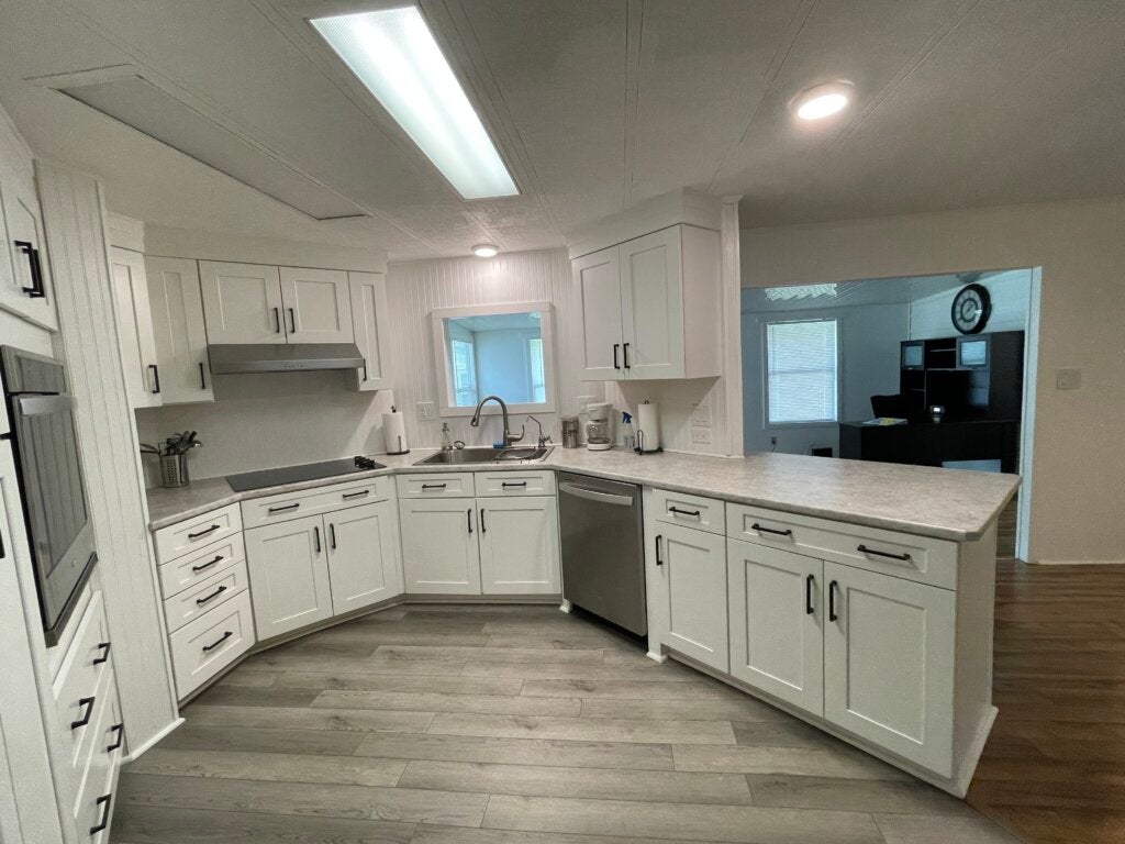 6029 Torrey Pines Dr