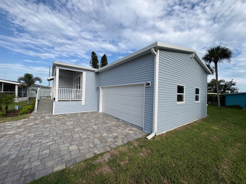 6211 Colfield Circle