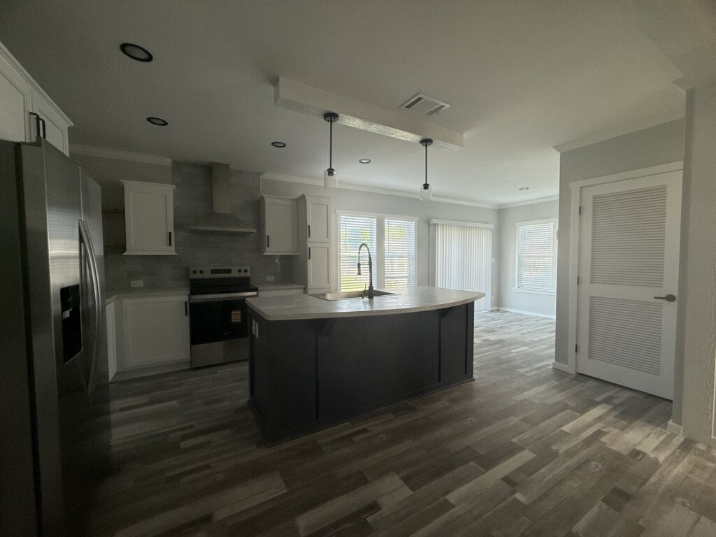 6211 Colfield Circle