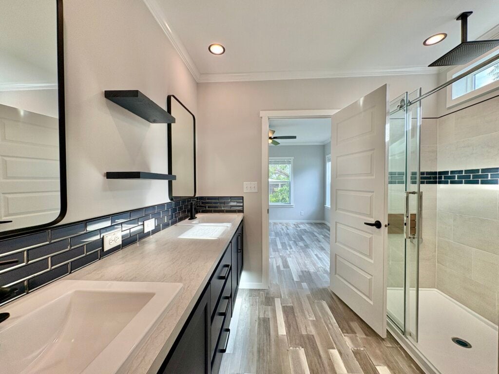 6211 Colfield Circle