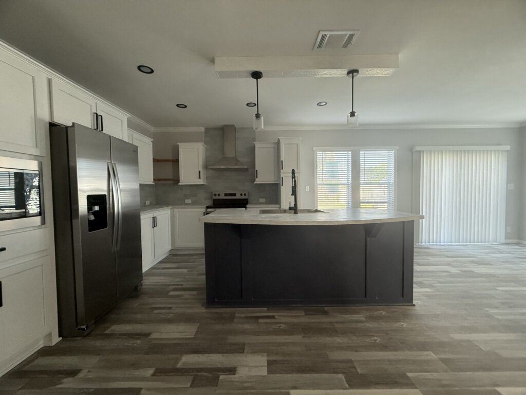 6211 Colfield Circle