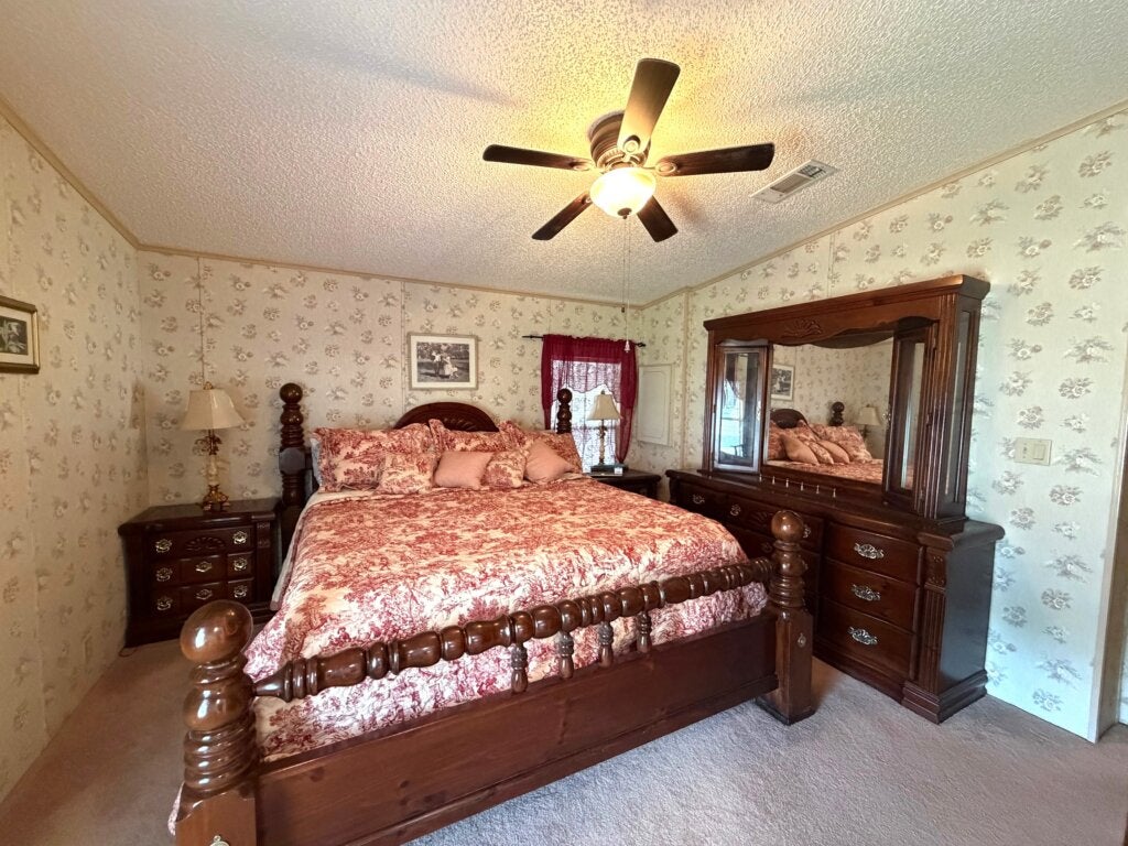 6303 La Costa Dr