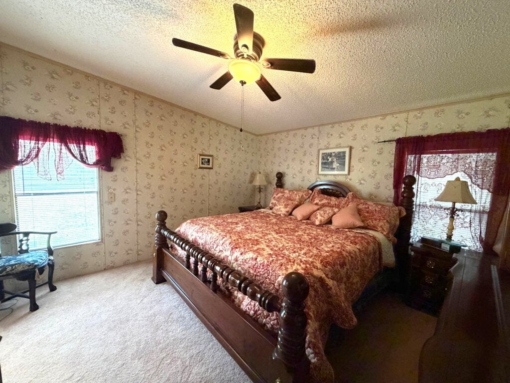 6303 La Costa Dr