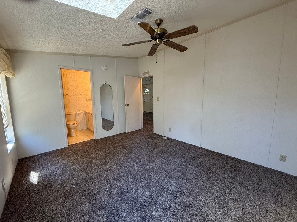 6411 Rolling Greens Dr