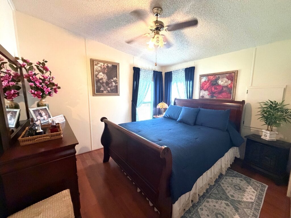 6487 Carlisle Place