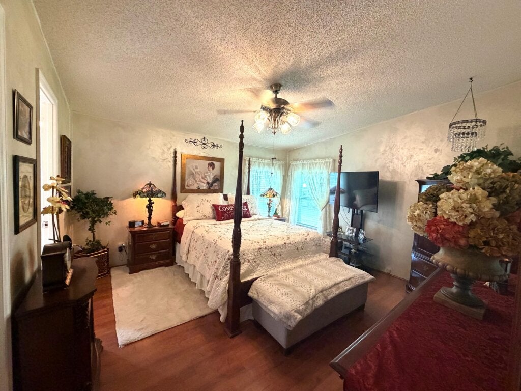 6487 Carlisle Place