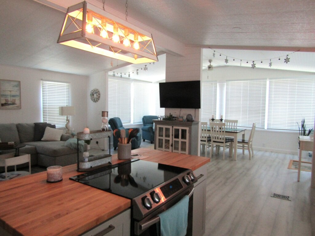 68 Olas Court