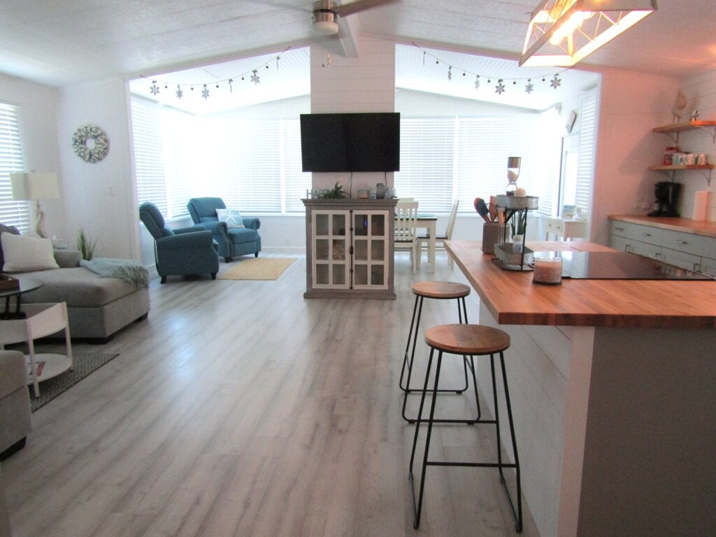 68 Olas Court