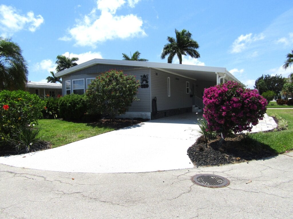 68 Olas Court