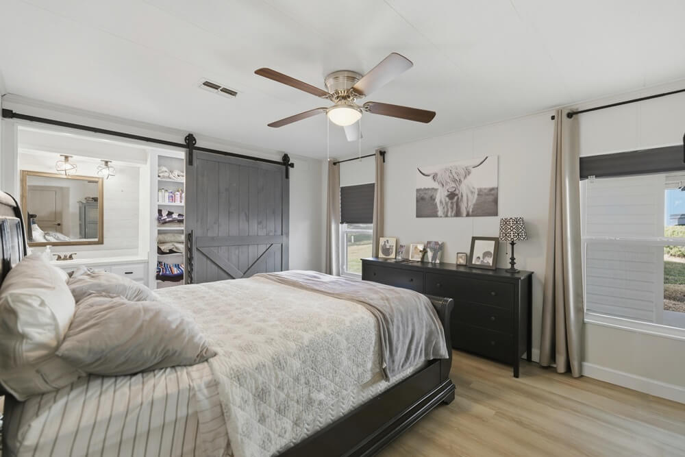 6899 C Dollymount Dr