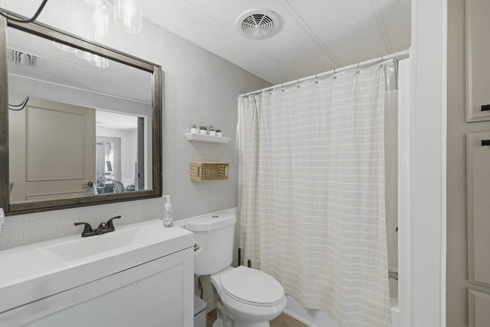 6899 C Dollymount Dr