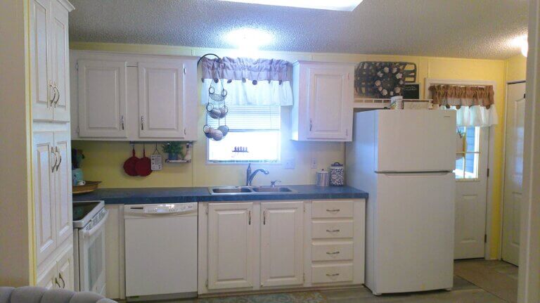 7005 Harbor View Drive