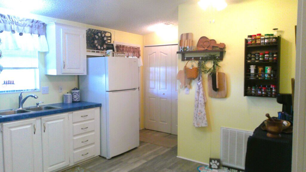 7005 Harbor View Drive