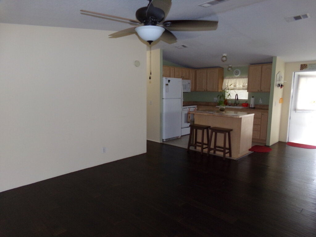 7031 Harbor View Drive