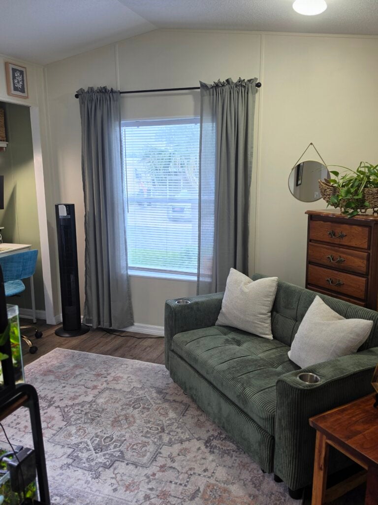 7035 Harbor View Drive