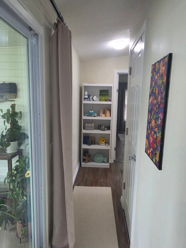 7035 Harbor View Drive