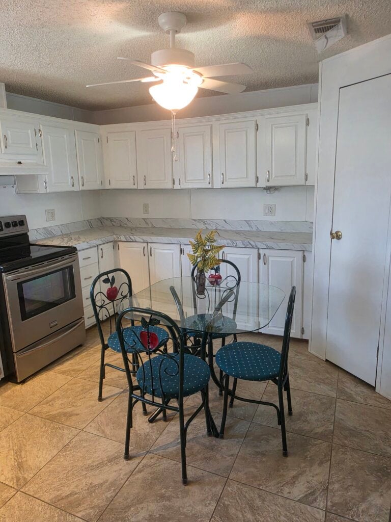 7036 Harbor View Drive