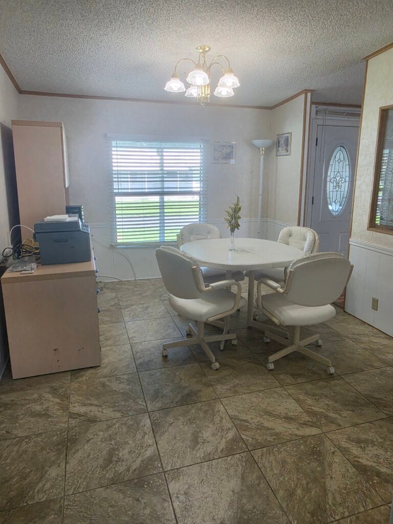 7036 Harbor View Drive