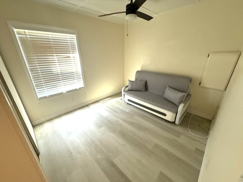 704 Amelia Lane