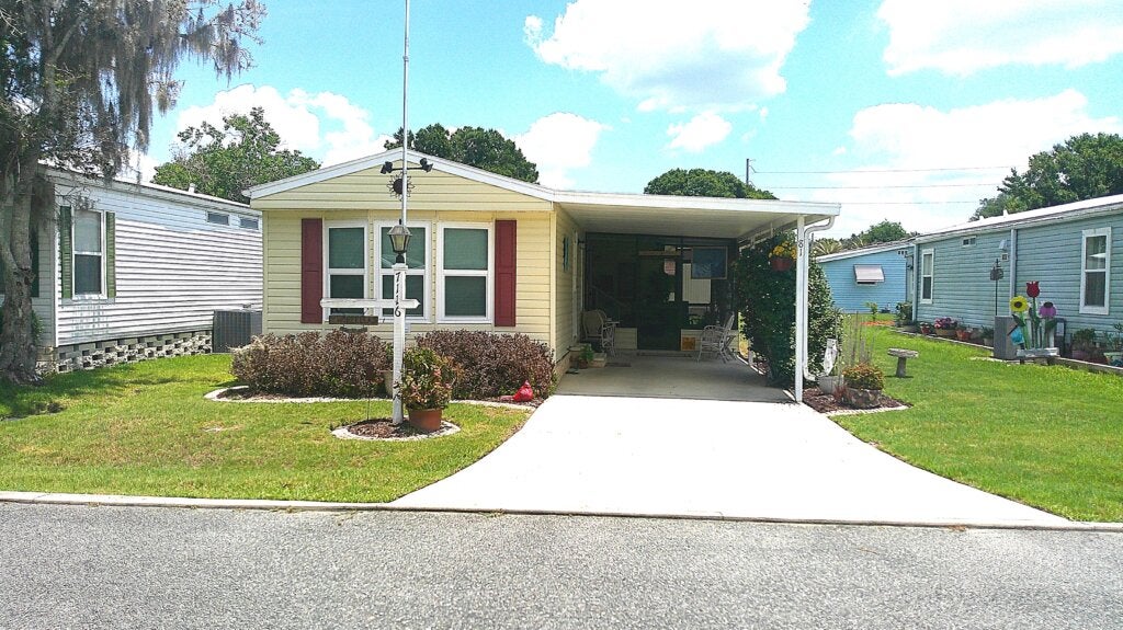 7116 Harbor View Drive