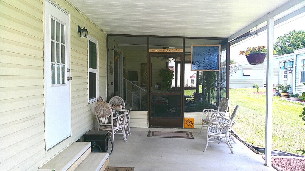 7116 Harbor View Drive