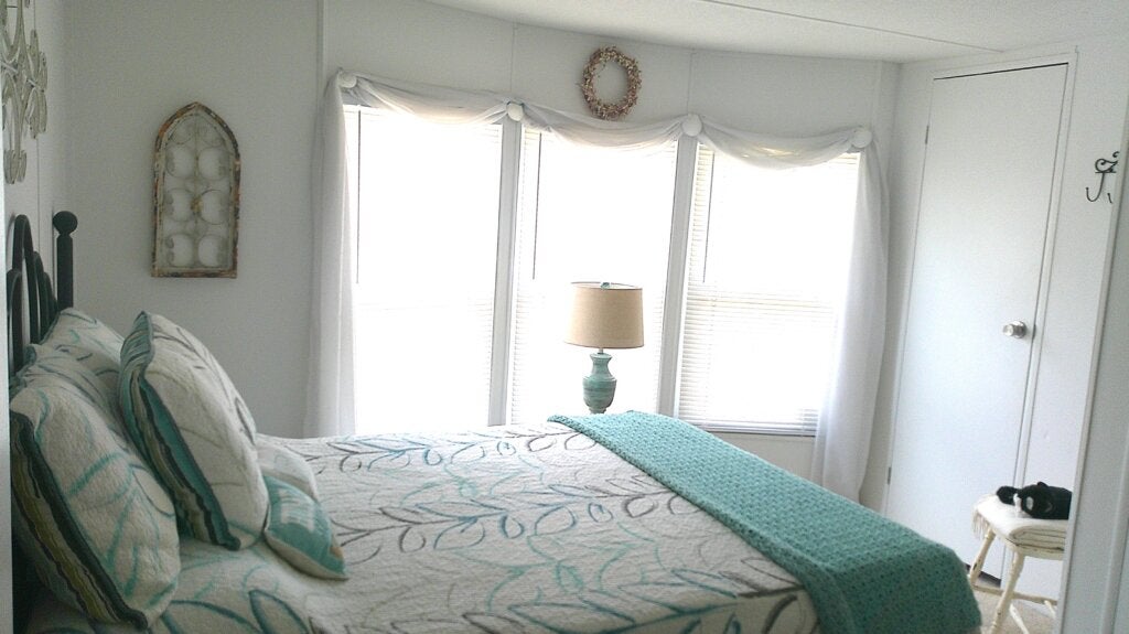 7116 Harbor View Drive