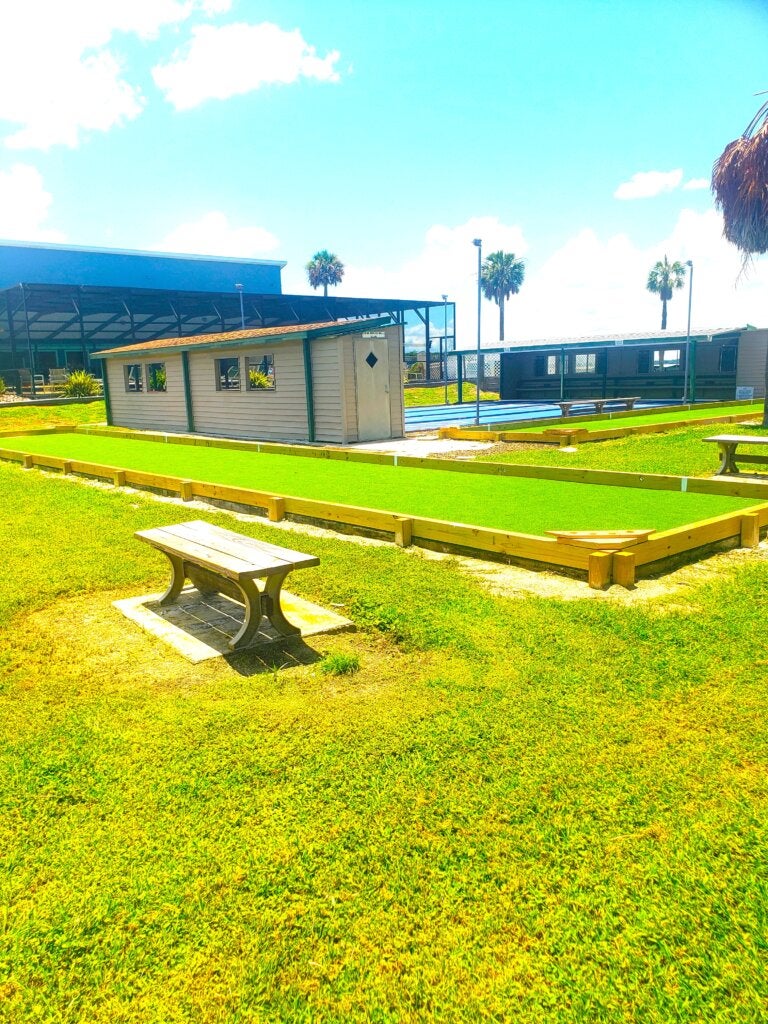 7233 Harbor View Drive