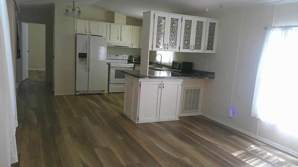 7239 Harbor View Drive