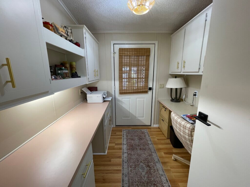 7245 Harbor View Drive