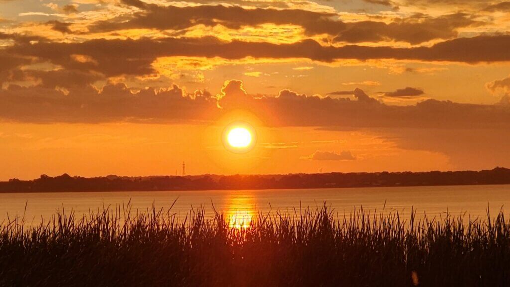 7245 Harbor View Drive