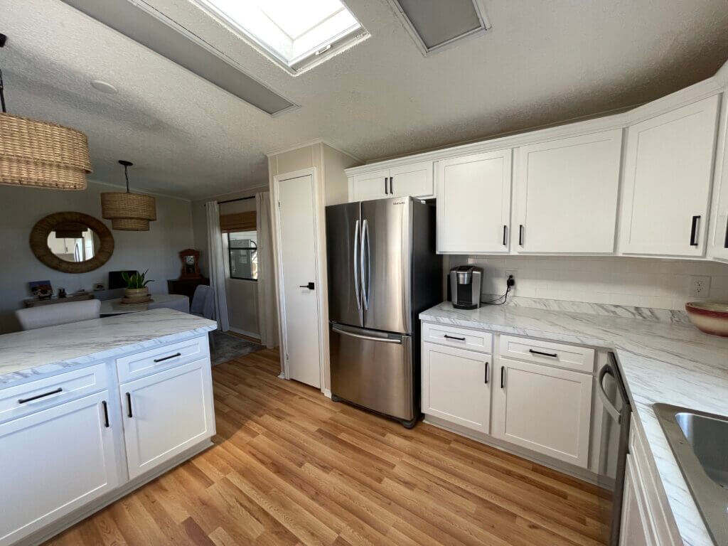 7245 Harbor View Drive