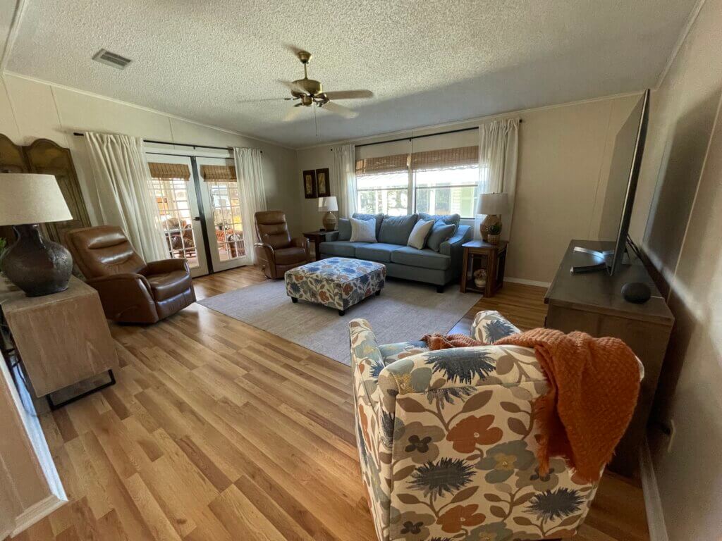 7245 Harbor View Drive