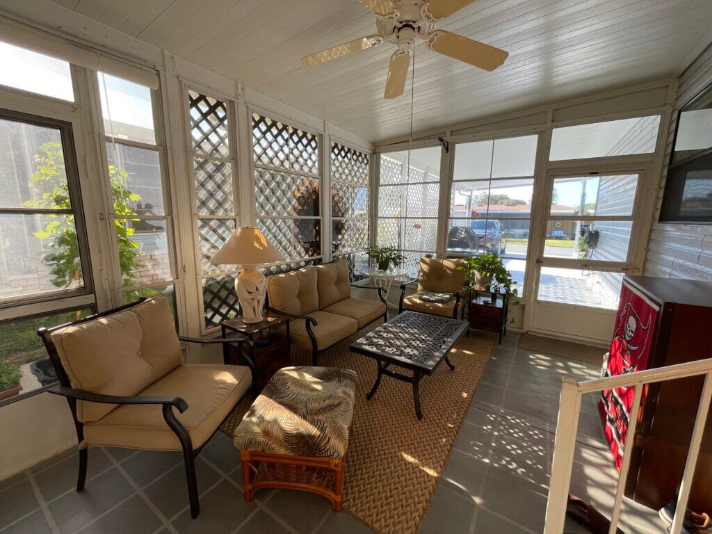 7245 Harbor View Drive