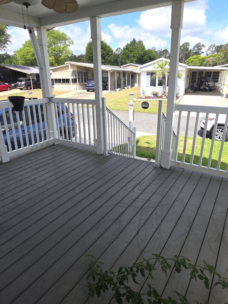 7427 Harbor View Drive