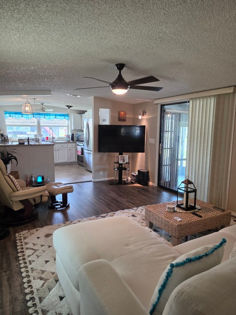 7443 Harbor View Drive