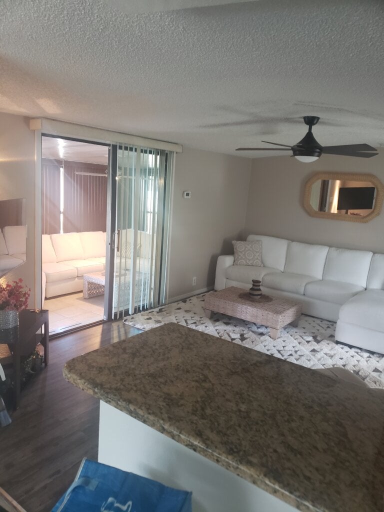 7443 Harbor View Drive