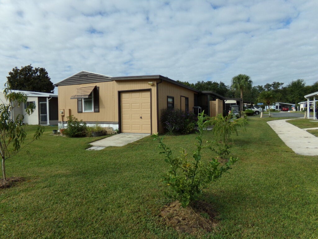 7443 Harbor View Drive