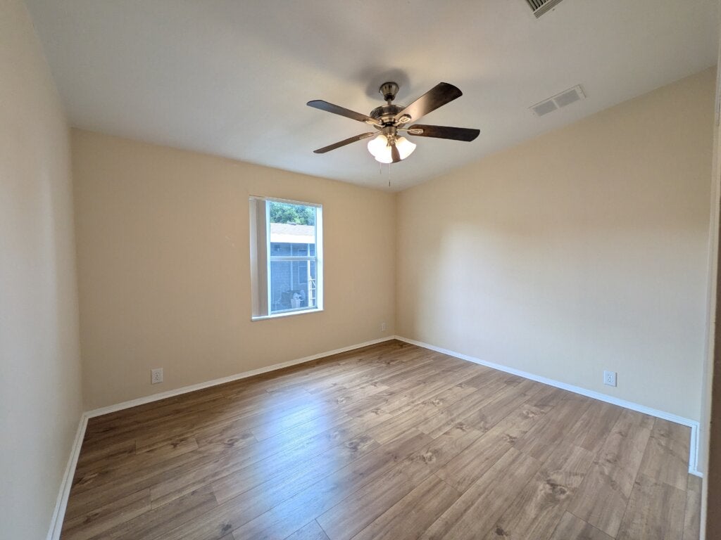 807 Choo Choo Ln