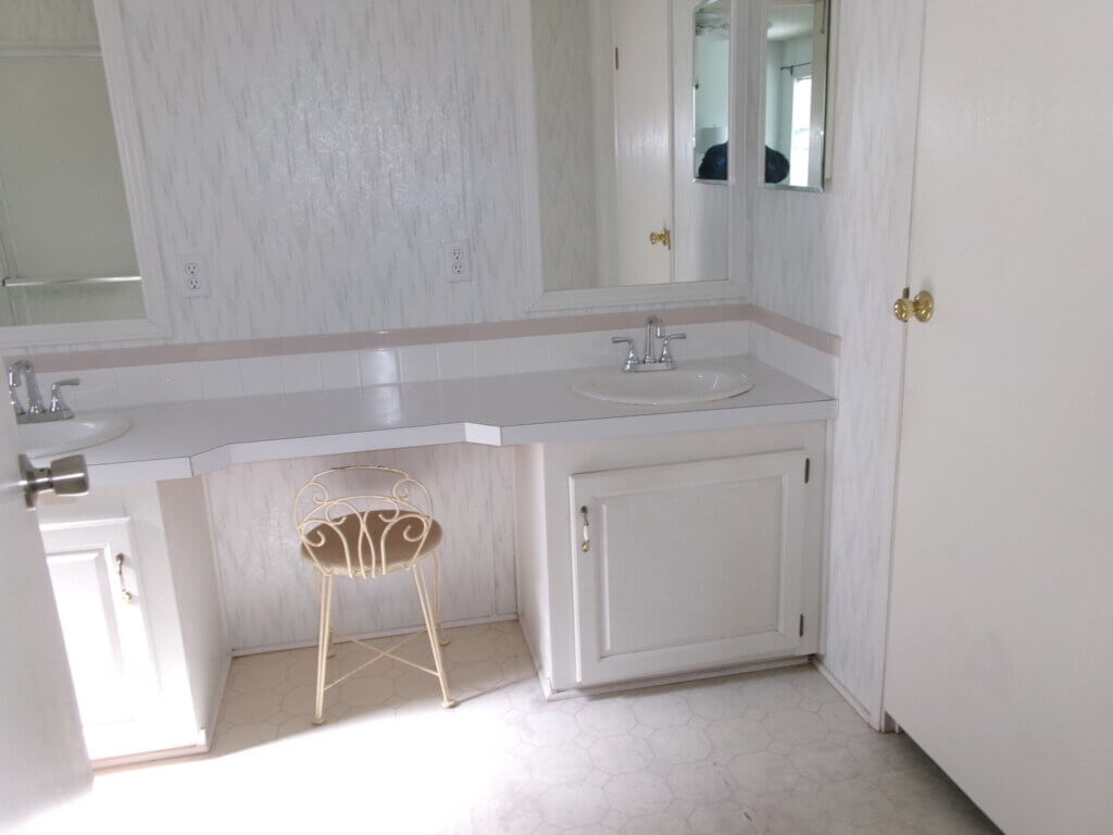 89 Grizzly Bear Path